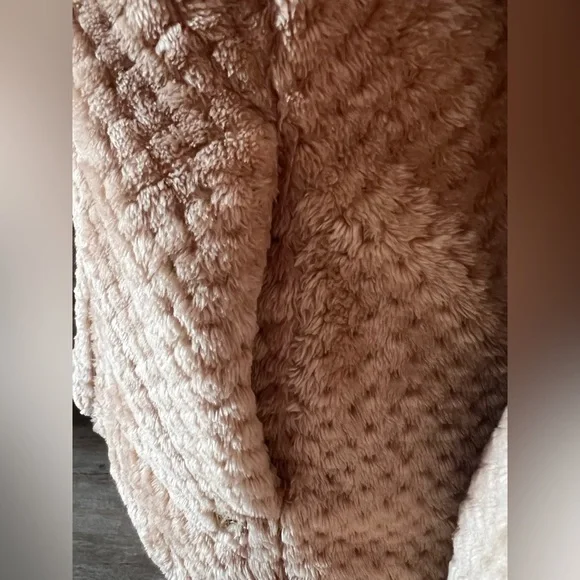Calvin Klein Beige Teddy Jacket-S - Picture 9 of 10